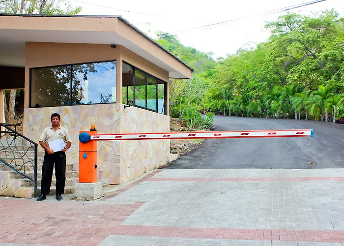 Villa Hermosa Heights