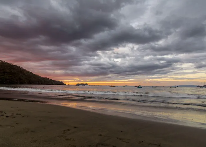 Hermosa Heights * Playa Hermosa (Guanacaste)