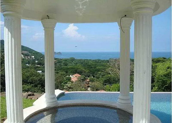 Hermosa Heights * Playa Hermosa (Guanacaste)